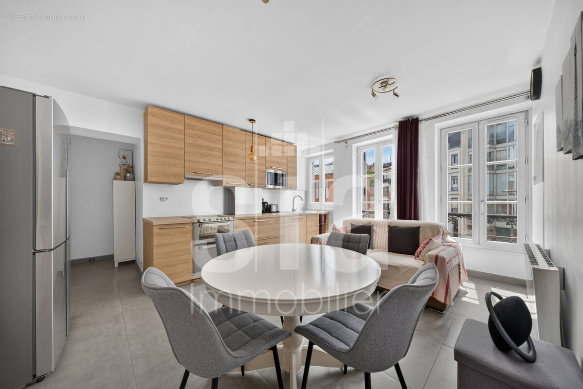 Appartement à PARIS-13E