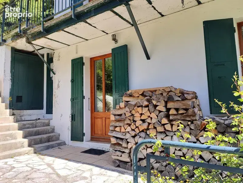 St Pierre de Chartreuse, maison début XXe avec deux appartements et jardin – Proche centre - photo 13