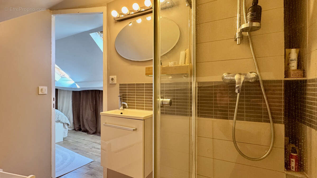 Maison à SAINT-NOM-LA-BRETECHE