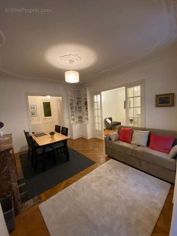 Appartement à PARIS-5E