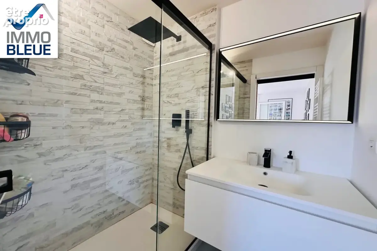 Appartement 4 pièces 79 m² à vendre à Martigues (13500) - photo 9