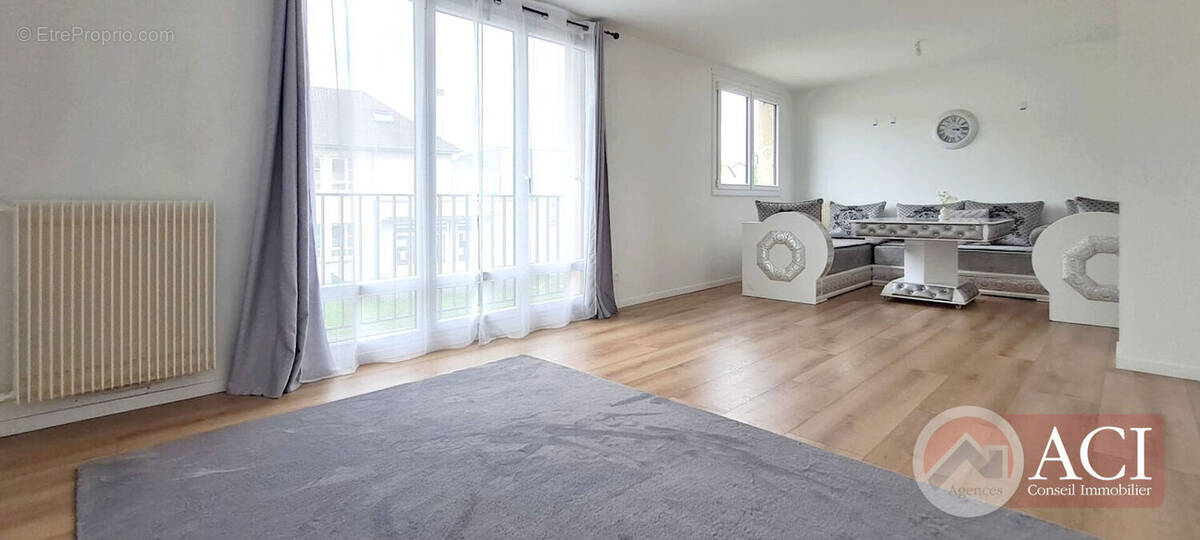 Appartement à MONTMAGNY