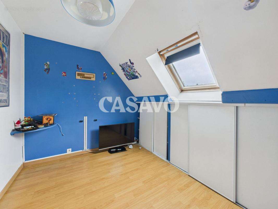 Maison à FONTENAY-LE-FLEURY