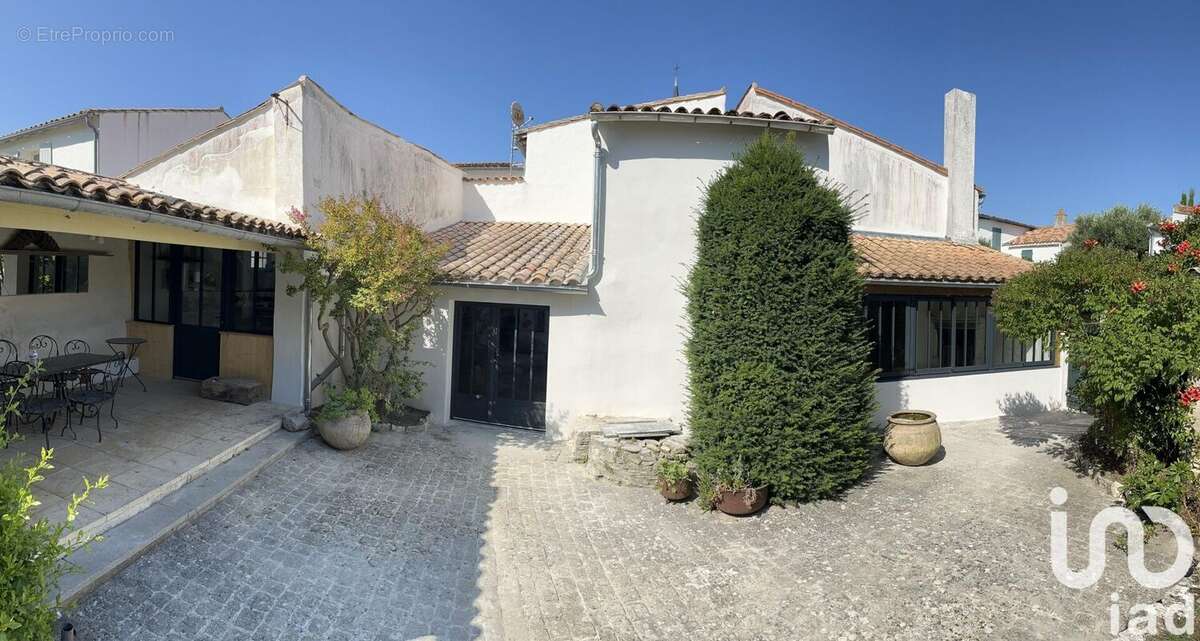 Photo 2 - Maison à LA COUARDE-SUR-MER