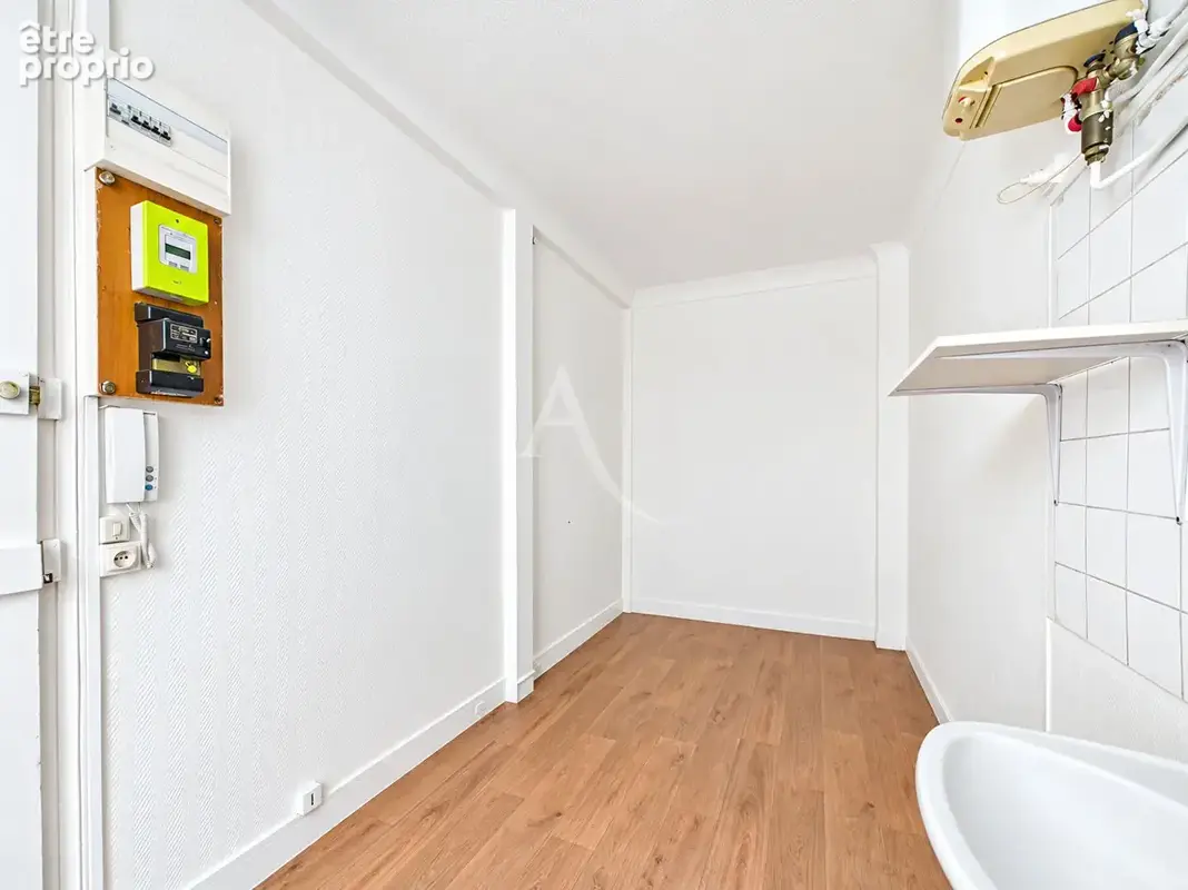 Appartement Neuilly Sur Seine 1 pièce(s) 9.16 m2 - photo 5