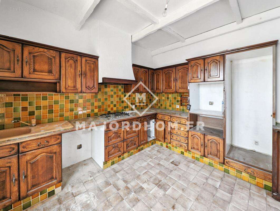 Appartement à MARSEILLE-9E