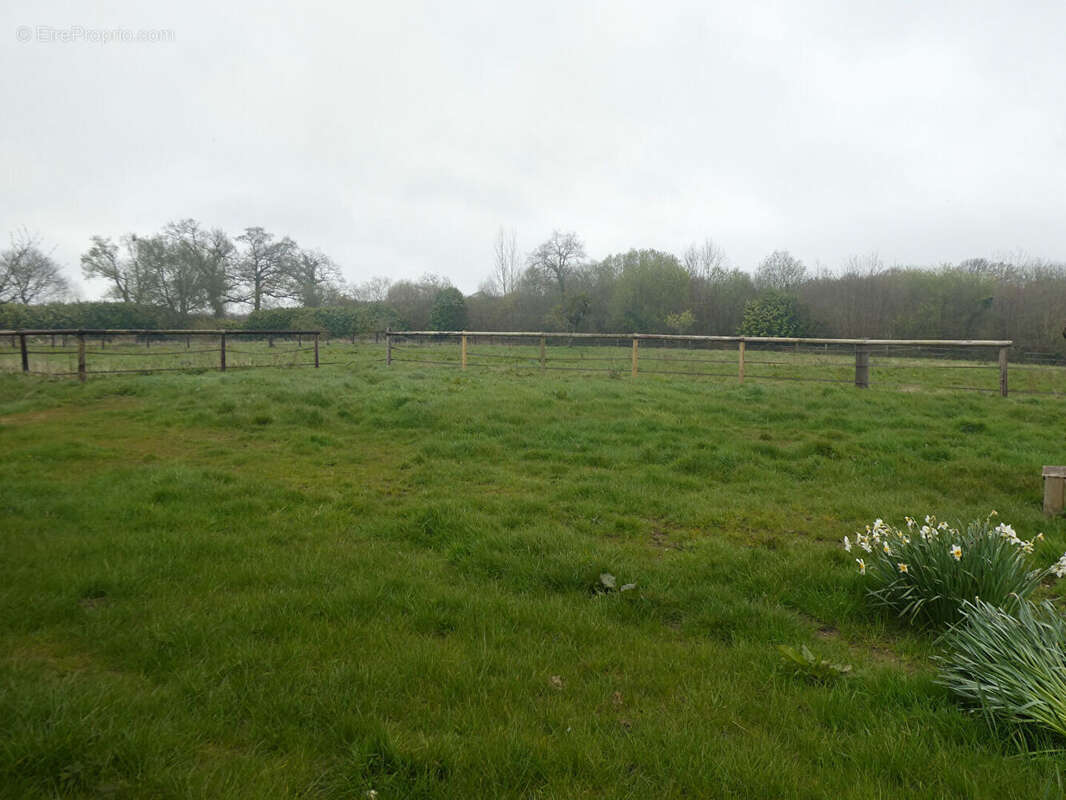 Maison à PONT-L'EVEQUE