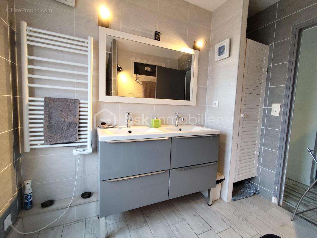 Maison 4 chambres, 143 m2, terrain 531 m2 proche centre ville + Annexe 17m2 - photo 11