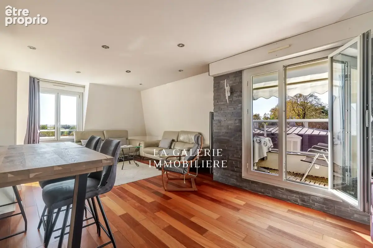 Photo Appartement à Nogent-Sur-Marne au prix de 699 000€