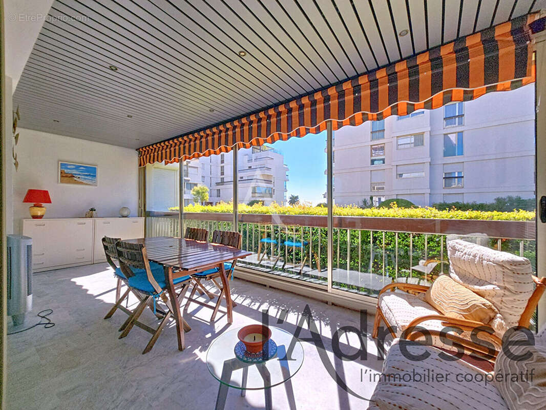 Appartement à MANDELIEU-LA-NAPOULE