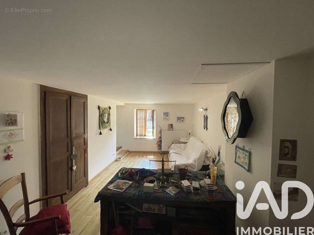 Photo 8 - Maison à NEAUX