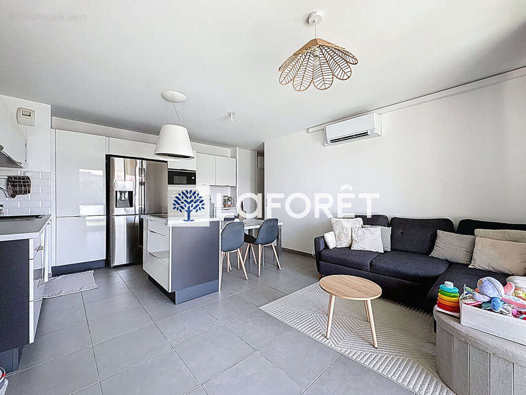 Appartement à SAINT-MAURICE-DE-BEYNOST