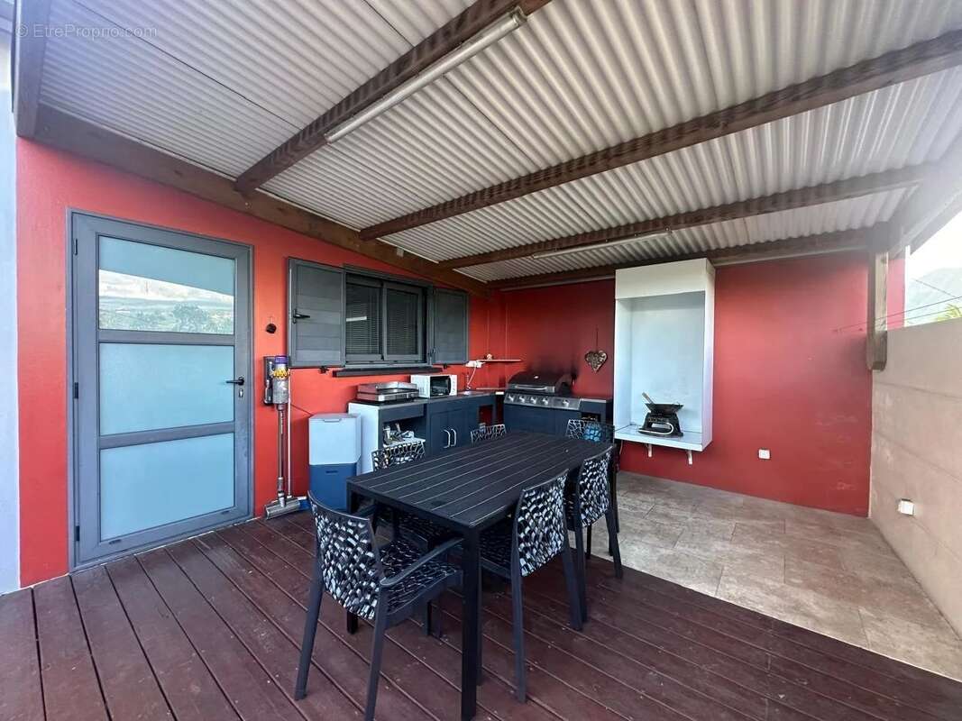 Maison à ENTRE-DEUX