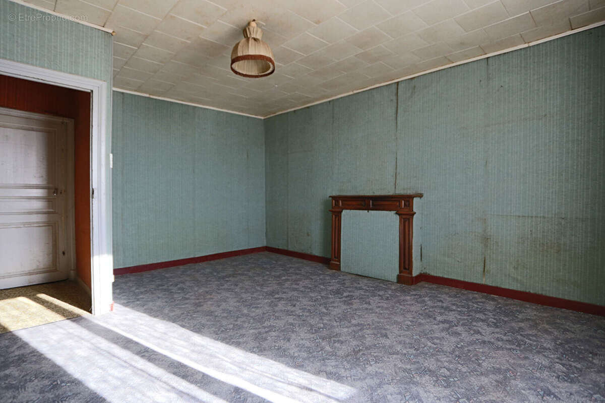 Maison à SAINT-PARDOUX