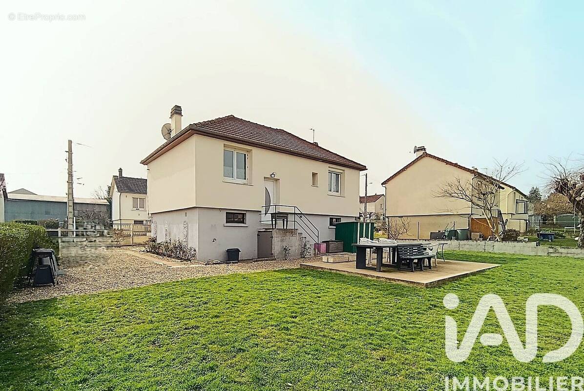 Photo 1 - Maison à SAINT-FLORENTIN