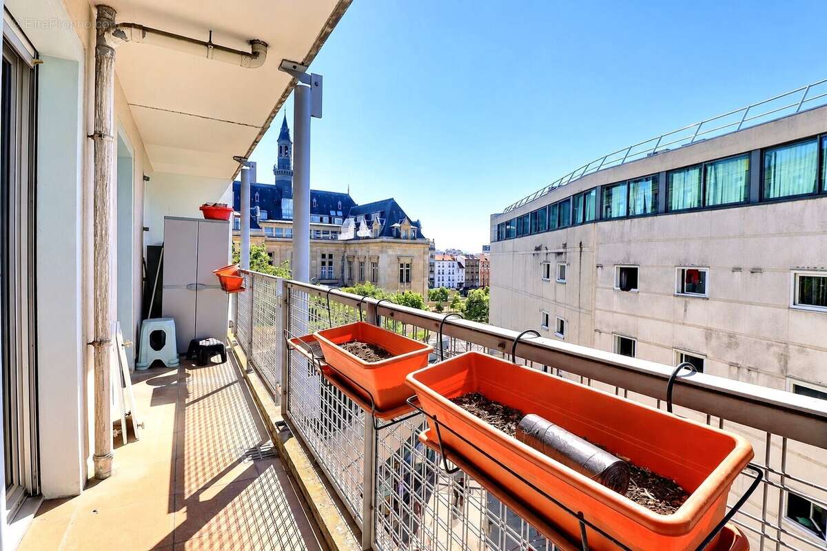 Appartement à SAINT-DENIS