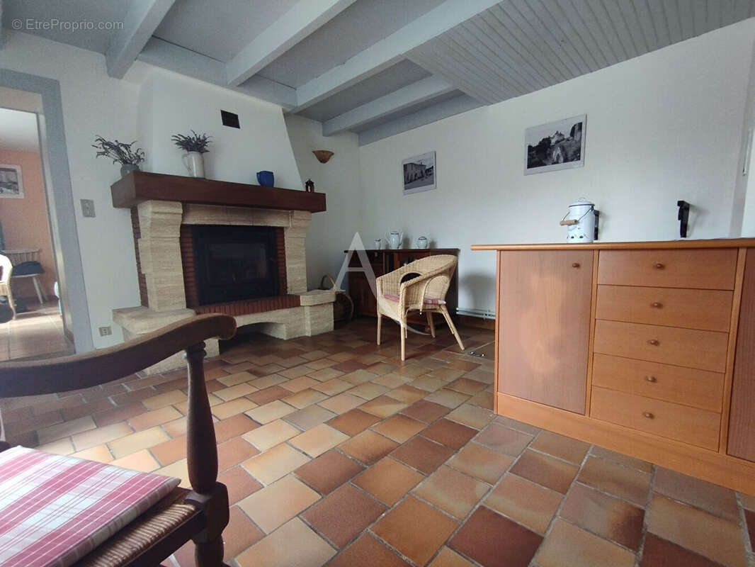 Maison à GEAY