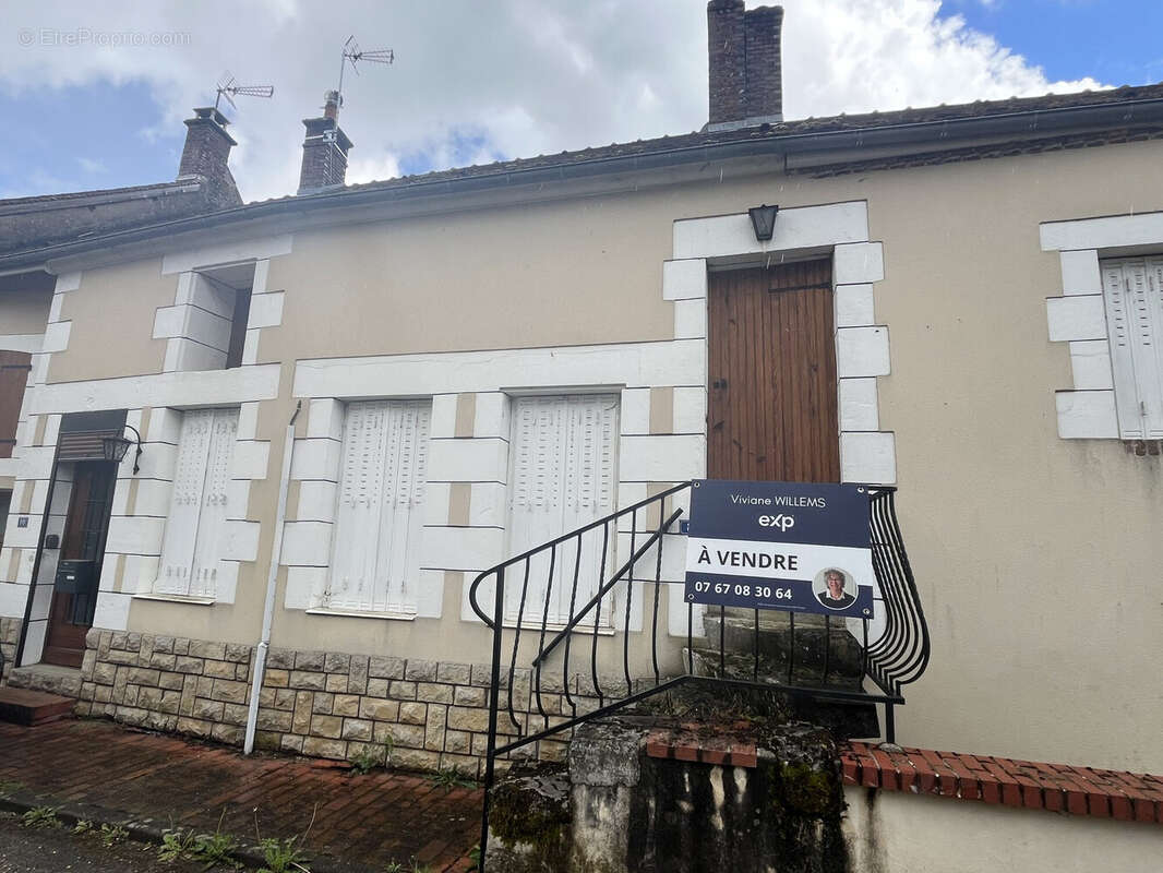 Maison à SAINT-SAUVEUR-EN-PUISAYE