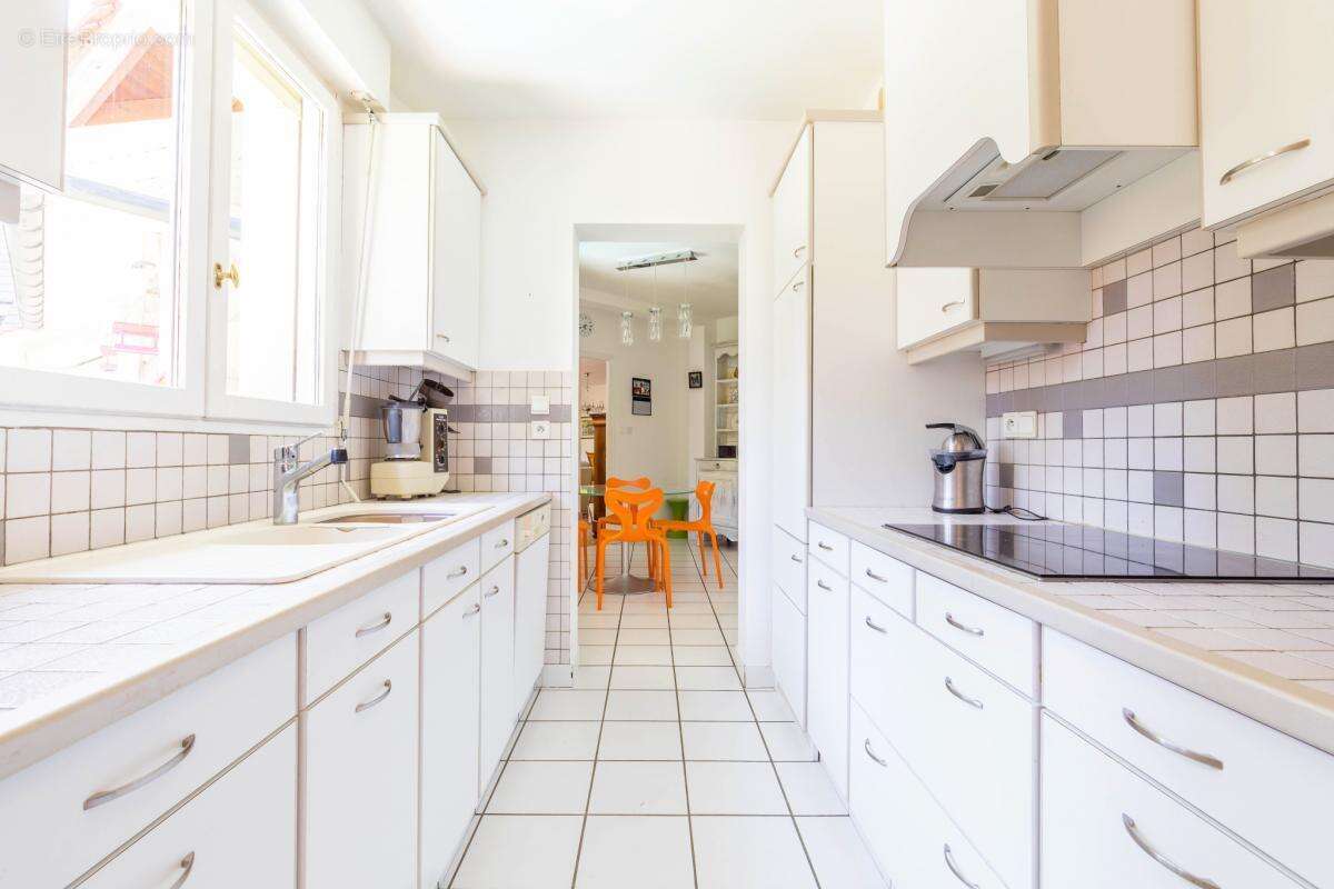 Maison à VELARS-SUR-OUCHE