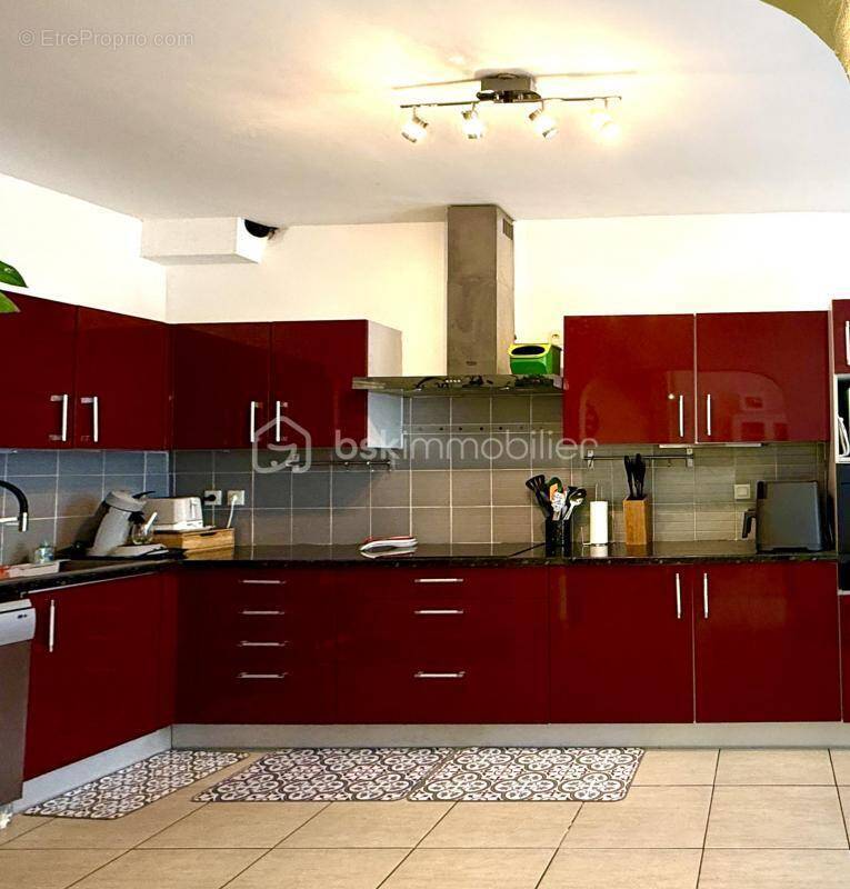 Maison à SAINT-PAUL-LES-ROMANS