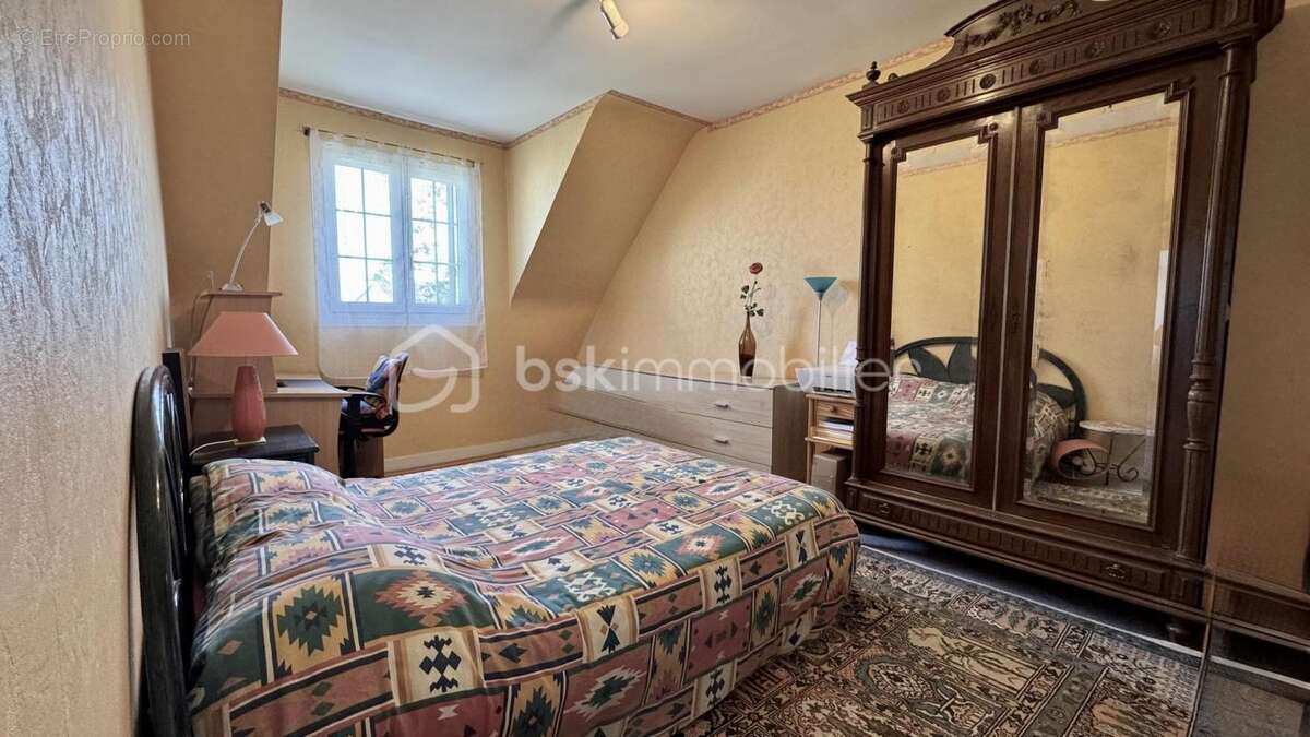 Maison à CHARTRES-DE-BRETAGNE
