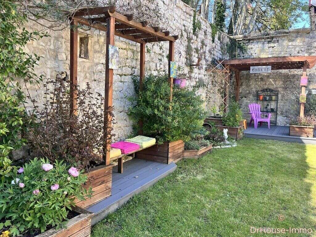 Maison à BAR-SUR-SEINE