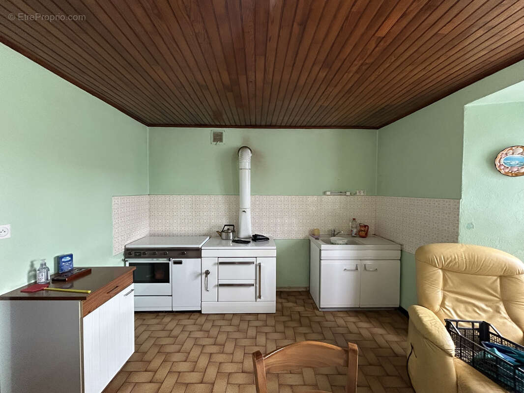 Maison à SAINT-ETIENNE-DU-VIGAN