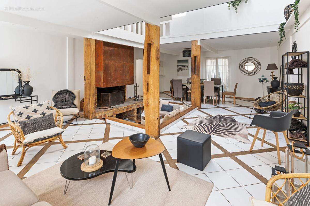 Maison à BASSE-GOULAINE