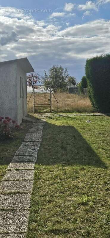 Terrain à LEGLANTIERS