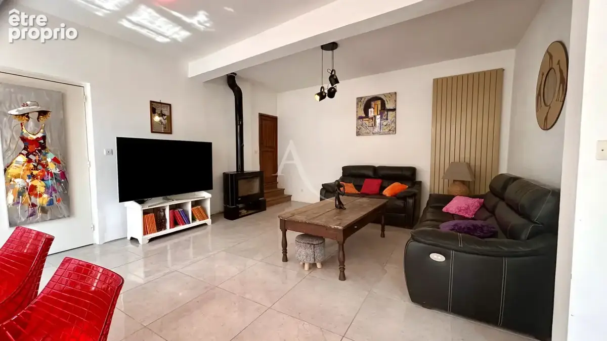Maison de ville aux volumes remarquables, 3 chambres - photo 5