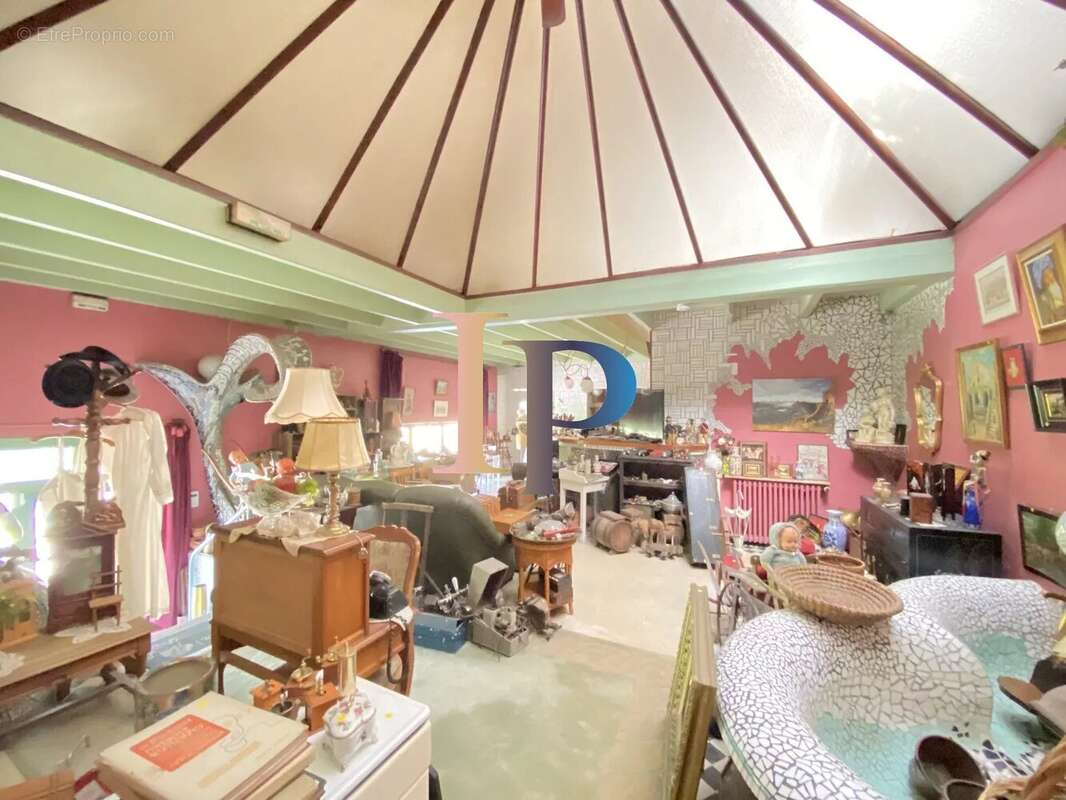 Maison à CHATEAUNEUF