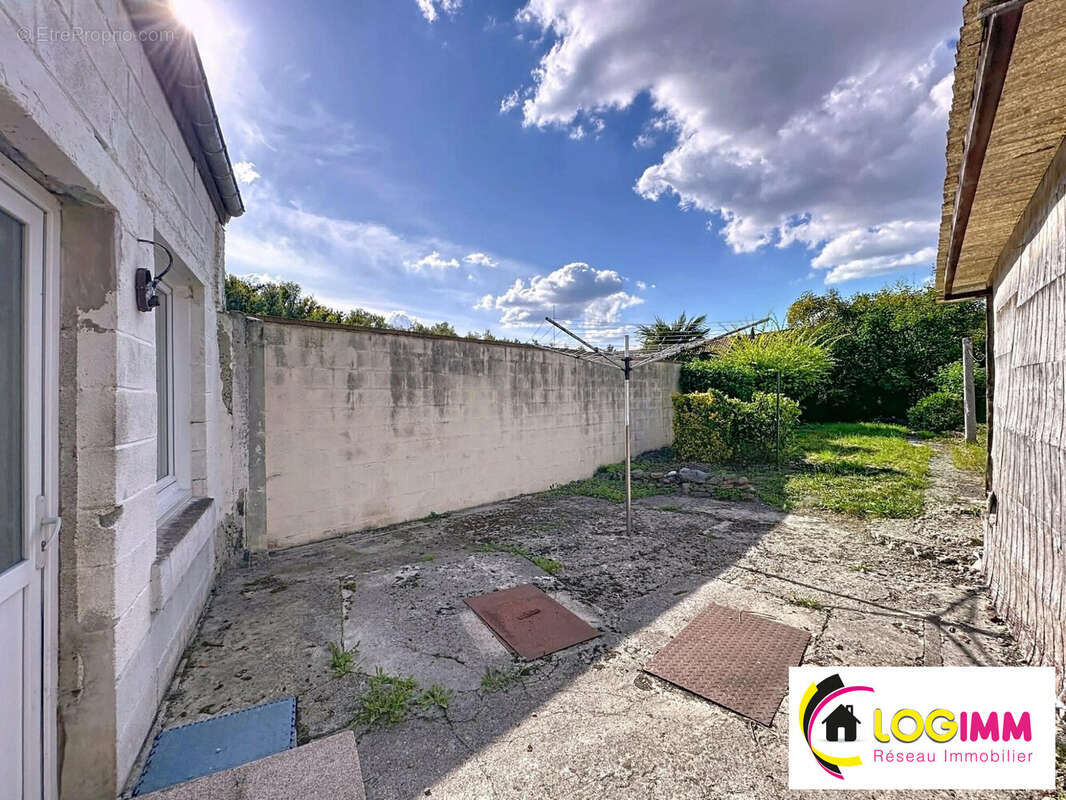 Maison 80 m² à Vieux-Conde  - photo 8