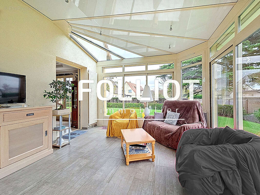 Maison à DOUVRES-LA-DELIVRANDE