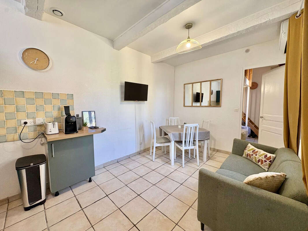 Maison à FREJUS
