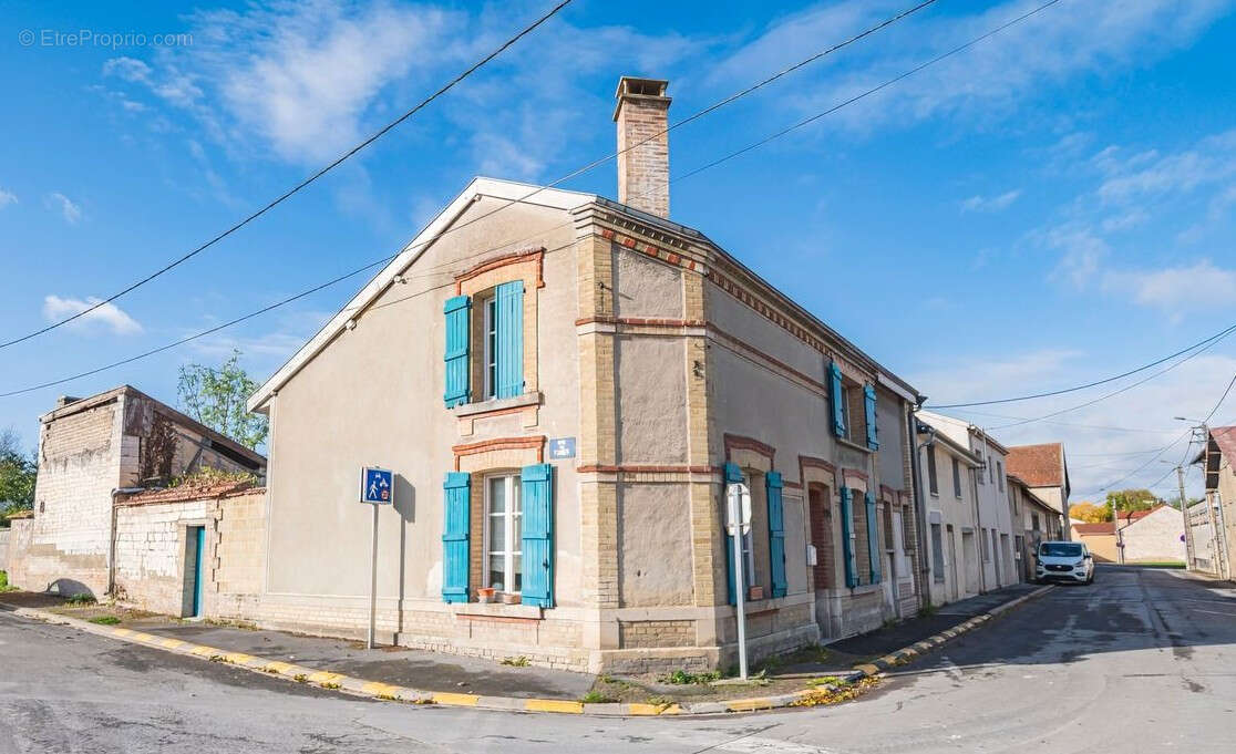Maison à NEUFLIZE