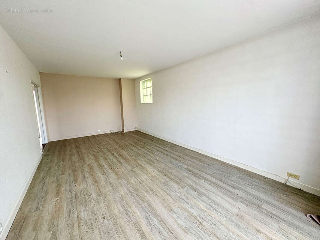 Appartement Clamart 2 pièce(s) 57.26 m2 - photo 4