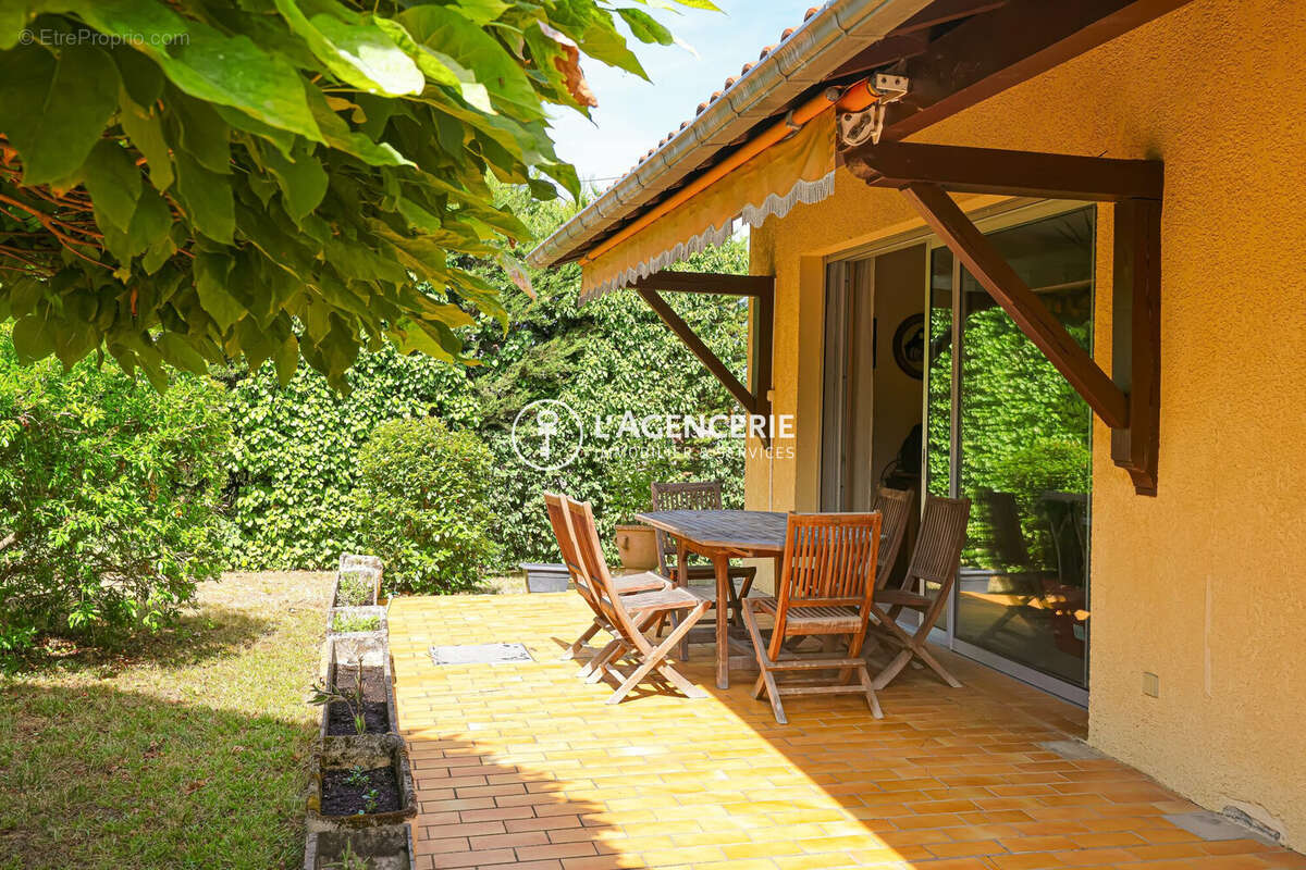 Maison 180 m² à Albi  - photo 4