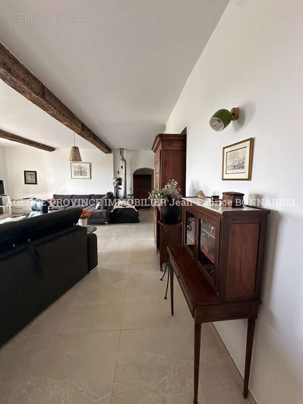 Appartement à GRIGNAN