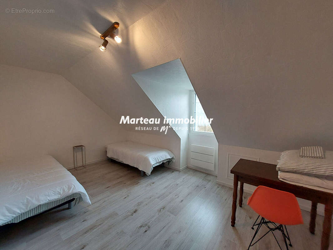 Maison à MONCE-EN-BELIN