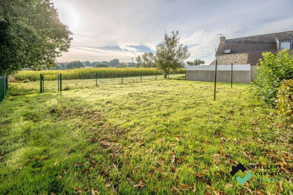 Maison à PLOEUC-SUR-LIE