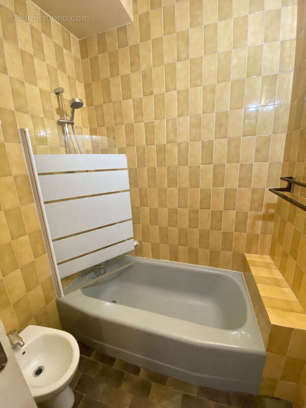 Appartement à ENGHIEN-LES-BAINS