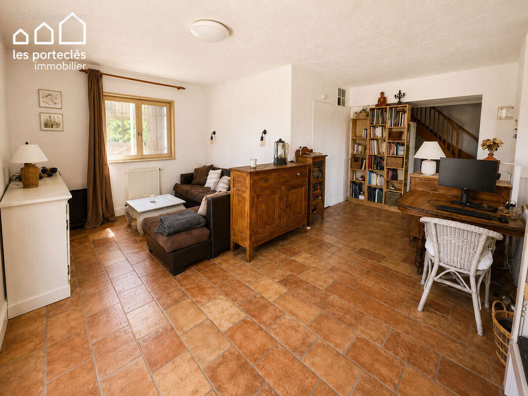 Maison à VILLENEUVE-LES-AVIGNON