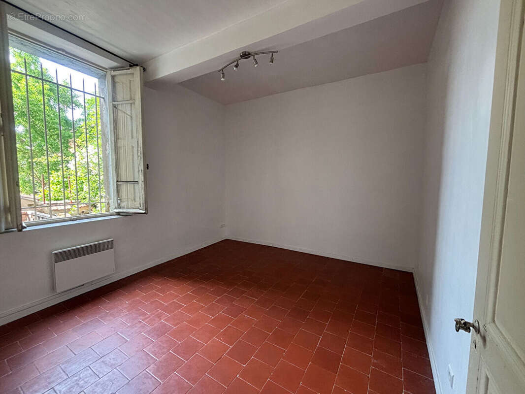 Maison à LEZIGNAN-CORBIERES