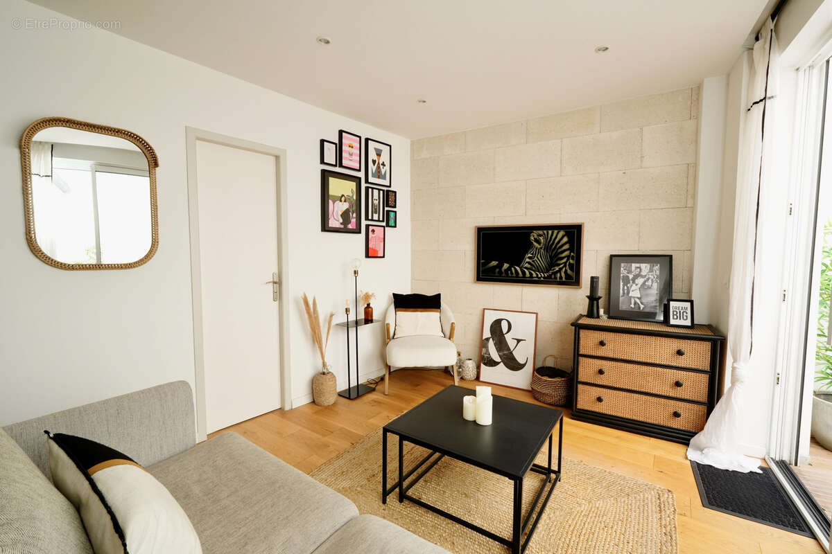 Appartement à BORDEAUX