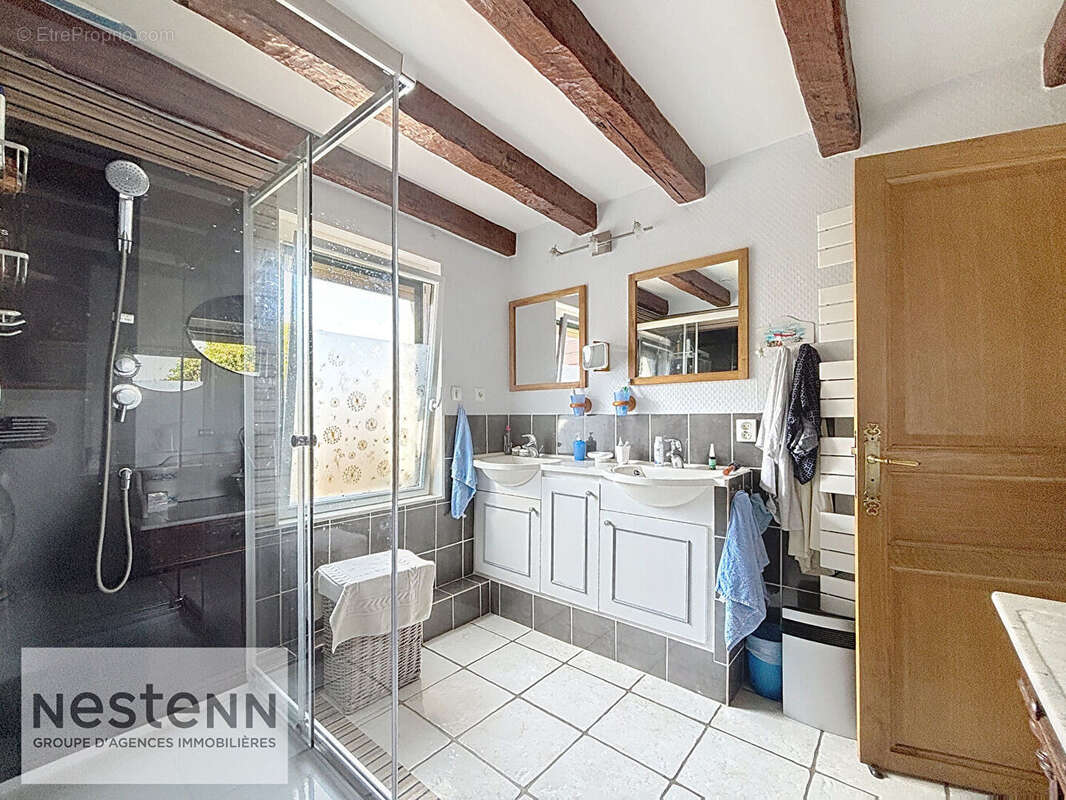 Maison à SALLERTAINE