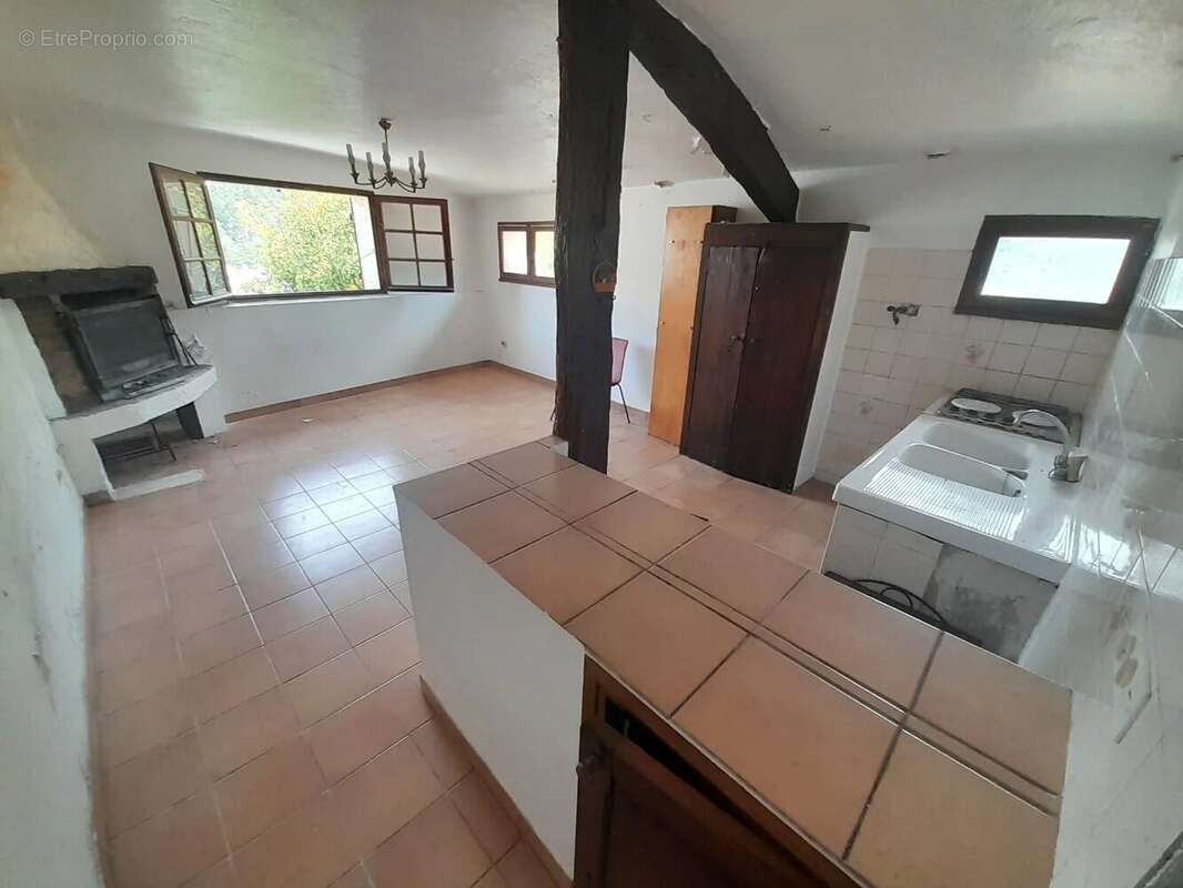 Maison de village 5p avec 2p indépendant, terrasse et 2 caves - photo 18