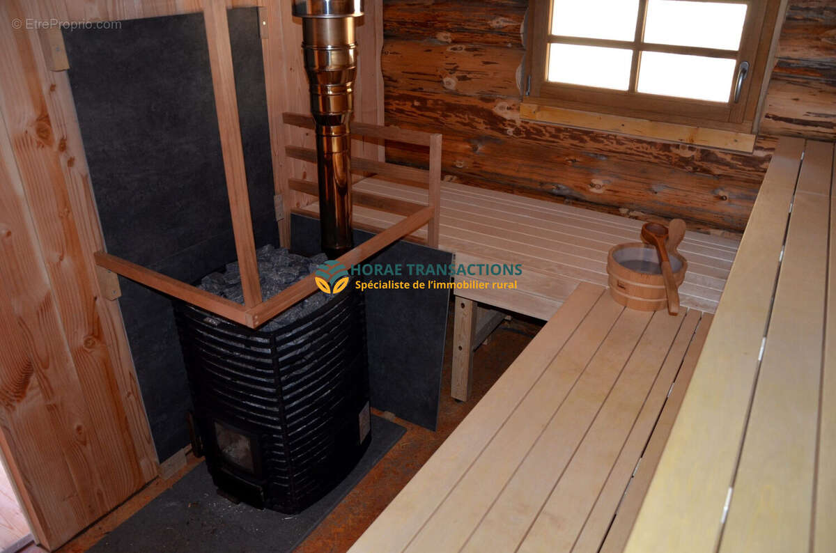 Maison à LE VAL-D&#039;AJOL