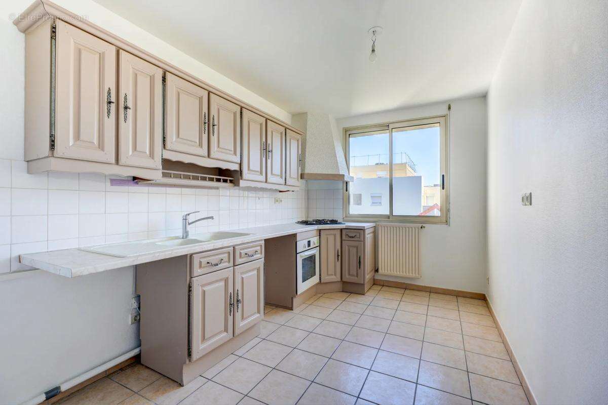Appartement T3 de 72 m² situé à Lyon 8 Monplaisir - photo 5