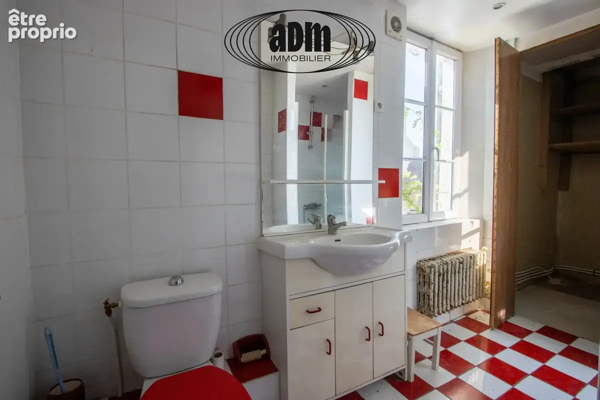Maison de ville en triplex à rénover   Trilbardou - photo 5