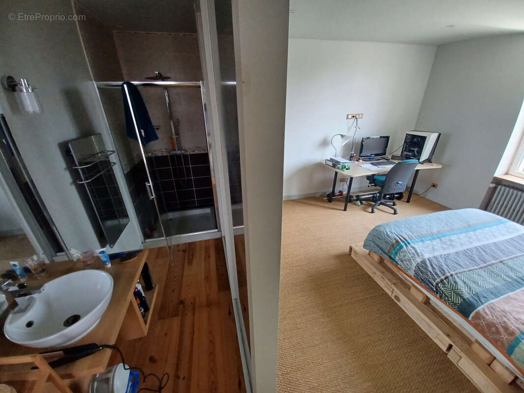 Maison à LA CHARITE-SUR-LOIRE